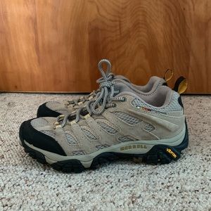 Merrell outdoor sneakers - LIKE NEW!
